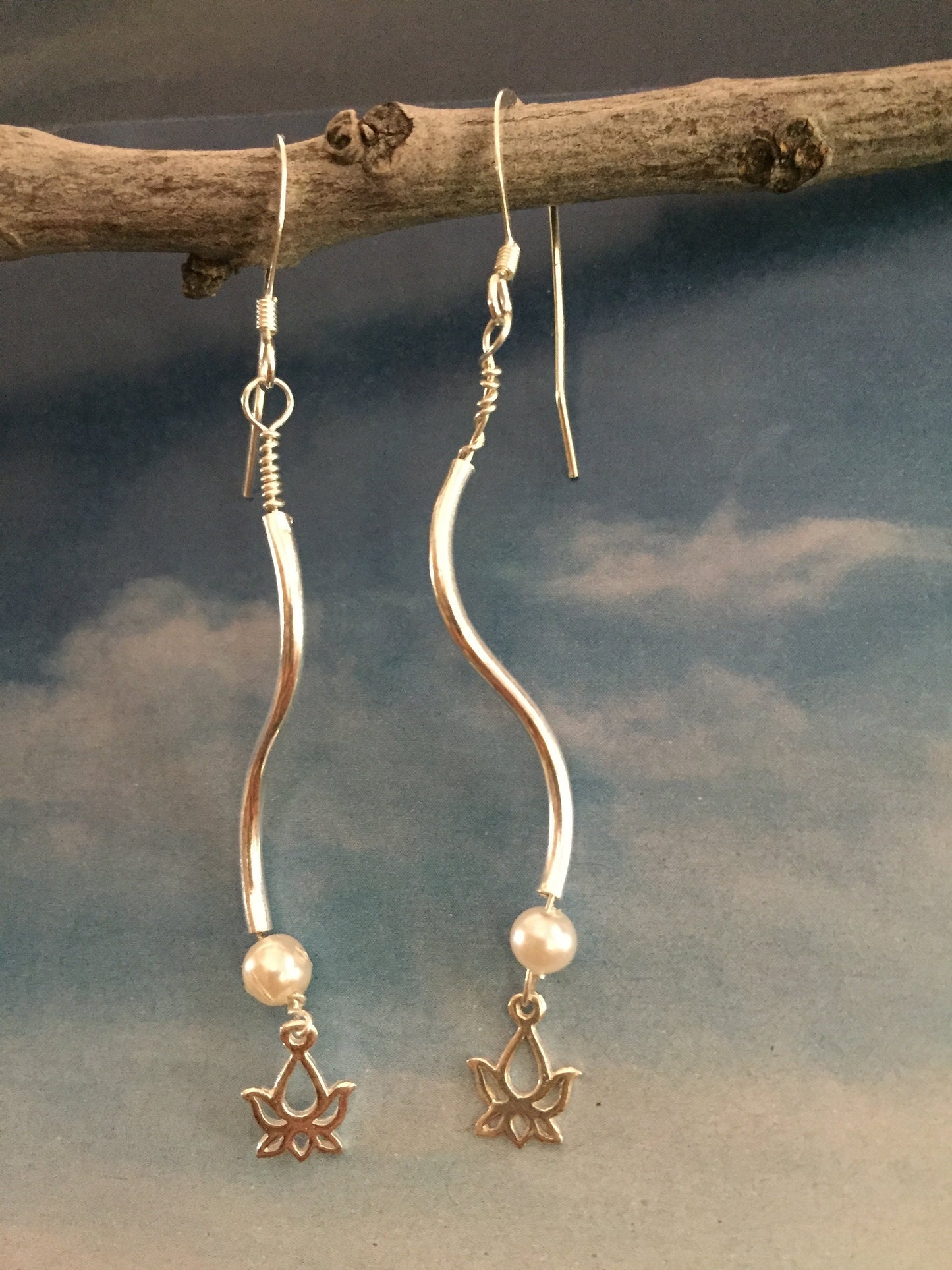 Sterling Silver Wavy Dangle with Tiny Lotus Flower