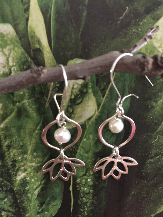 Sterling Silver Classic Lotus Flower Earrings