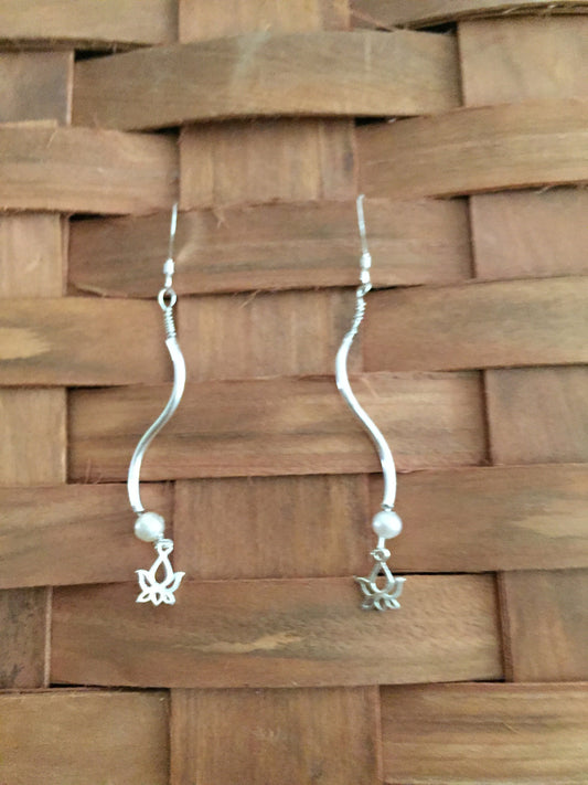Sterling Silver Wavy Dangle with Tiny Lotus Flower